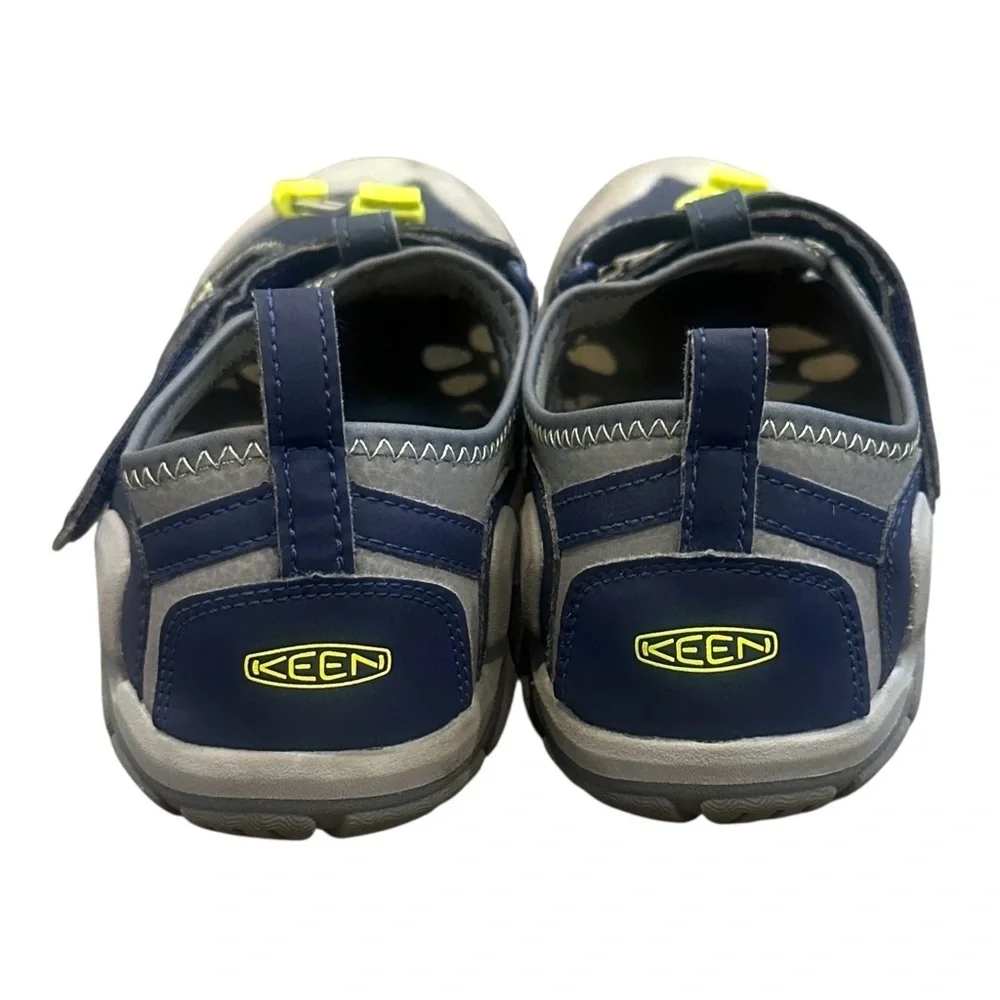 Keen Knotch Creek Closed-Toe Sandal Water Shoes Steel Grey/Blue Youth 6 1026153
